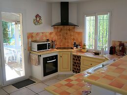 Magnificent Holiday Home With Pool