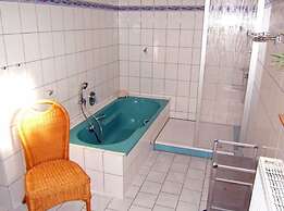 Heinrich Tiarksstrasse 36