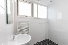 Holiday Home Near the Town Centre of Renesse