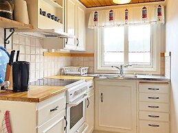 4 Person Holiday Home in Hakenaset-by Traum