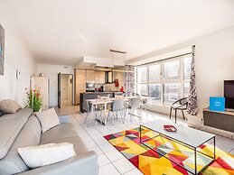 Delphine Cd103 With Beautiful sea Views