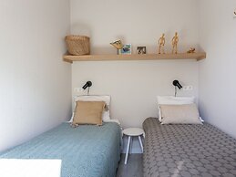 Beachside Holiday Home in Kamperland With Garden