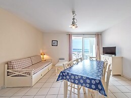 Spacious Apartment With sea View