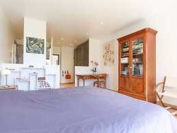 Inviting Holiday Home in Grimaud With Private Pool