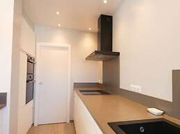 Inviting Holiday Home in Grimaud With Private Pool