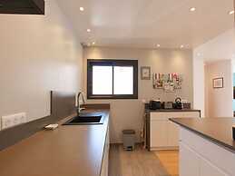 Inviting Holiday Home in Grimaud With Private Pool