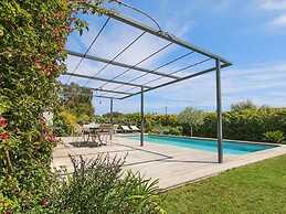Inviting Holiday Home in Grimaud With Private Pool
