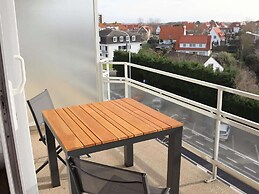 Apartment in Nieuwpoort With Garden