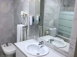 Belvilla by OYO Estudio 2pax