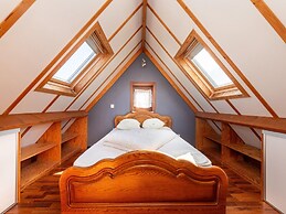 Cosy Holiday Home Near the Marina