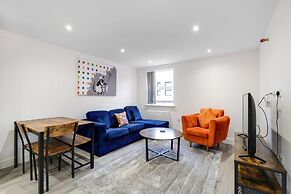 Modern 1 Bedroom Apartment - Camberley
