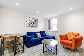 Modern 1 Bedroom Apartment - Camberley