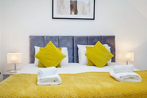 Modern 1 Bedroom Apartment - Camberley