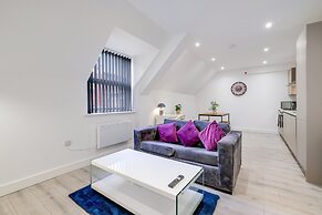 Modern 1 Bedroom Apartment - Camberley