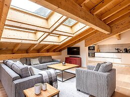 Luxurious Penthouse in Portes du Soleil, France, With Wellness Centre