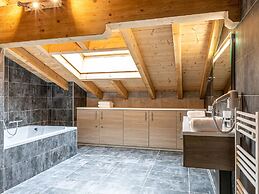 Luxurious Penthouse in Portes du Soleil, France, With Wellness Centre