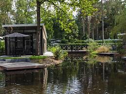 Comfortable Chalet With Combination Microwave Near the Veluwe