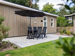 Comfortable Chalet With Combination Microwave Near the Veluwe