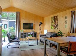 Comfortable Chalet With Combination Microwave Near the Veluwe