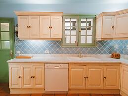 Belvilla by OYO Cloty