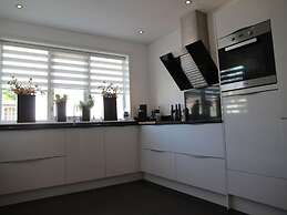 Modern Holiday Home With Veranda in Limmen