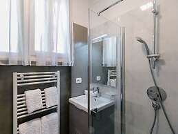 Directly on the Lake - Casa San Benedetto