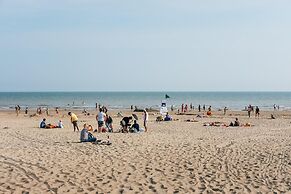 Holiday Home Near Sint-andre Beach