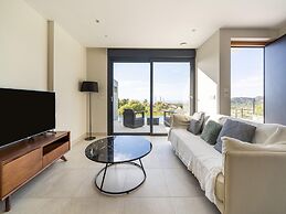 Belvilla by OYO Villa Candy With Private Pool