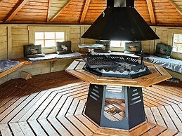 4 Person Holiday Home in Lysoysundet