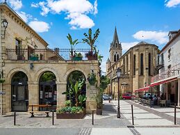 Charming Cottage in Prayssac With Private Pool