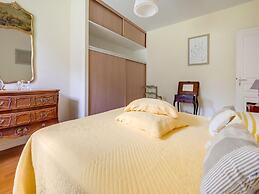 Charming Cottage in Prayssac With Private Pool