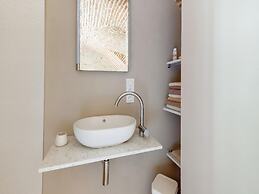 Charming Cottage in Prayssac With Private Pool