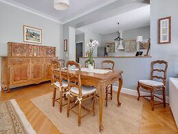 Charming Cottage in Prayssac With Private Pool