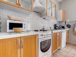 Charming Cottage in Prayssac With Private Pool