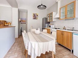 Charming Cottage in Prayssac With Private Pool