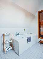 Sterkrade 2 Comfortable Holiday Residence