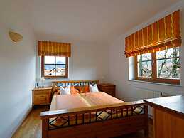 Lovely Apartment in Lenggries