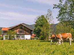 Lovely Apartment in Lenggries