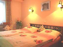 Holiday Apartment 1S oak Grove