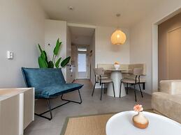 Luxury Apartment With Sauna by the sea