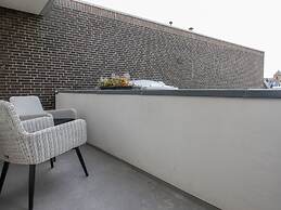 Luxury Apartment With Sauna by the sea