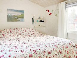 4 Star Holiday Home in Grisslehamn-by Traum