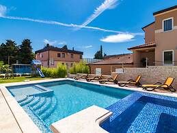 Istra Kamen Comfortable Holiday Residence