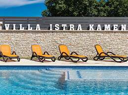 Istra Kamen Comfortable Holiday Residence