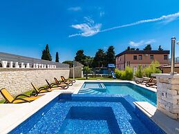 Istra Kamen Comfortable Holiday Residence