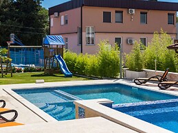 Istra Kamen Comfortable Holiday Residence