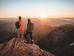 Luxury Apartment, Alpenrosenbahn Within Walking Distance