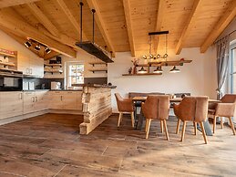 Luxury Chalet With Private Sauna in Uttendorf