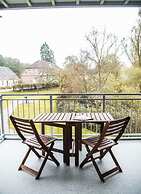 Wide Luzin Modern Retreat