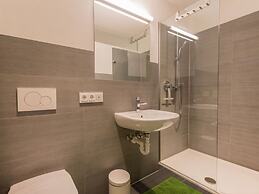 Tasteful Apartment in Fulpmes